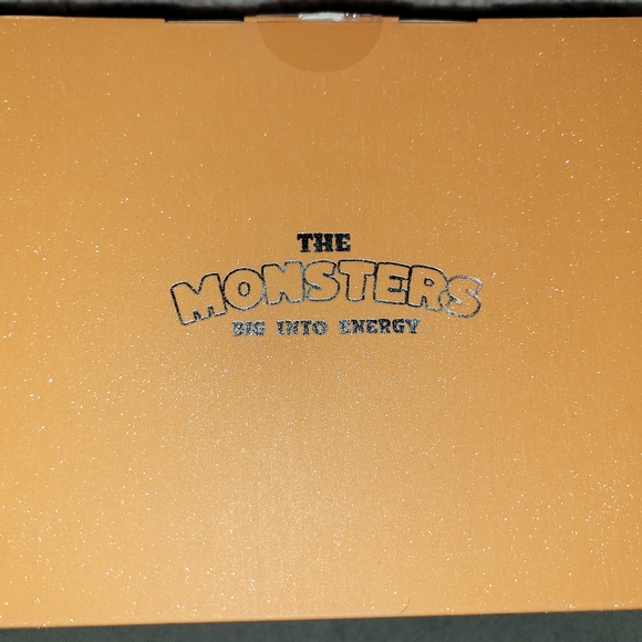 New Authentic Rock The Universe Labubu - Picture 11 of 12